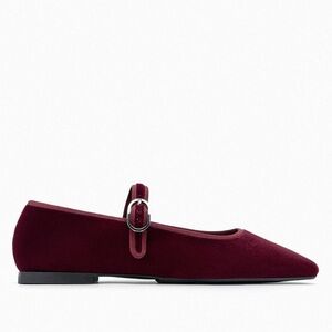 ZARA velvet flats size 6.5